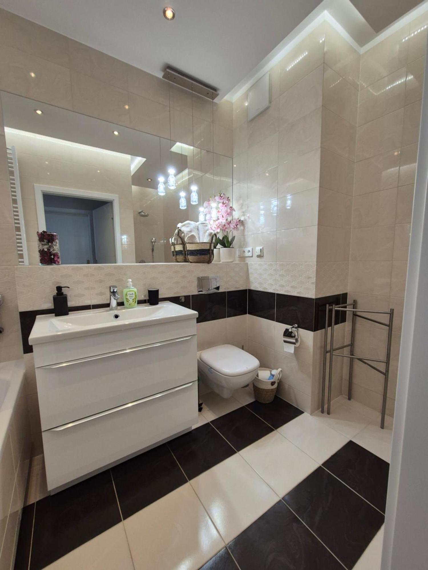 Big 21 Old Town Lux Apartment, Self Check-In 24H, Free Parking Poznan Exterior foto